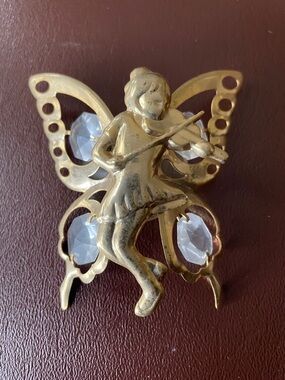 VTG KG&C Butterfly Fairy Window Sun Catcher with Suction Cup playing music